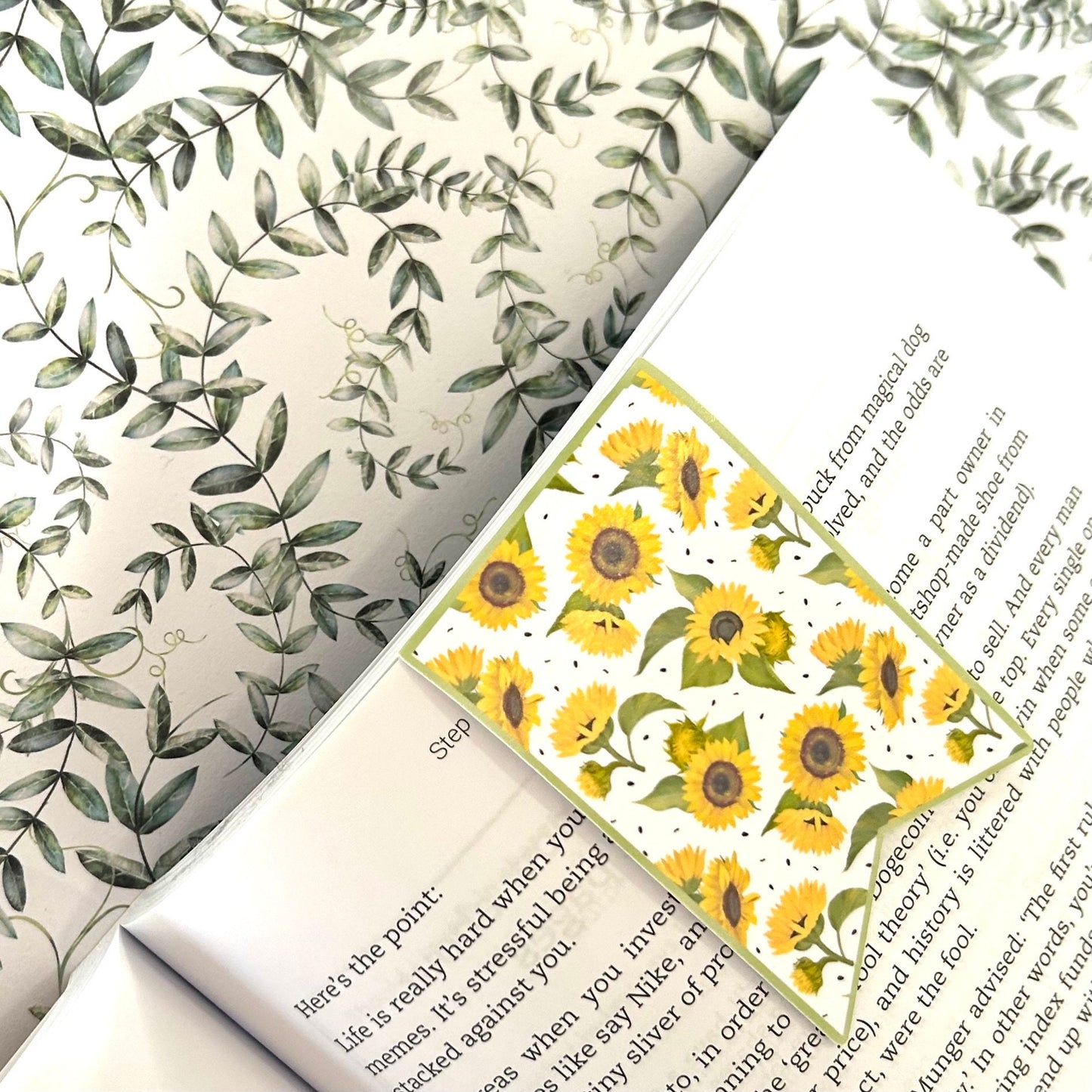 Floral Magnetic Bookmarks